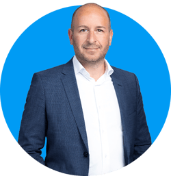 Daniel_Graßer_Kreis_Portrait_Blau